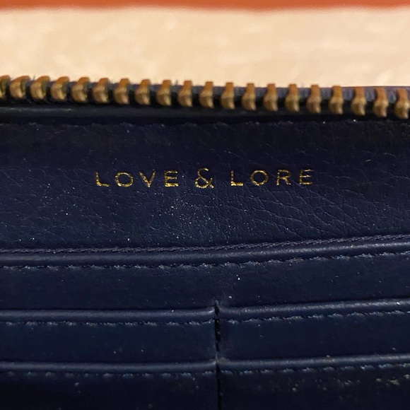 Indigo Love & Lore Wallet EUC - Picture 7 of 7